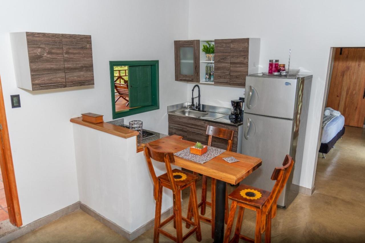 Agradable Cabana Cafetera Con Jacuzzi A 12 Min Del Centro De Перейра Экстерьер фото